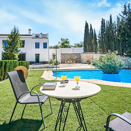 Holiday home Lovely In With Kitchen Cazorla